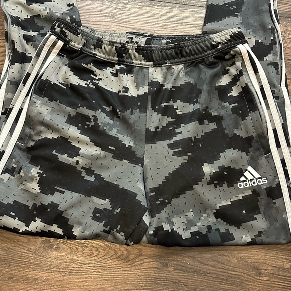 Adidas Kids Black and Gray Camo Joggers - Picture 1 of 3